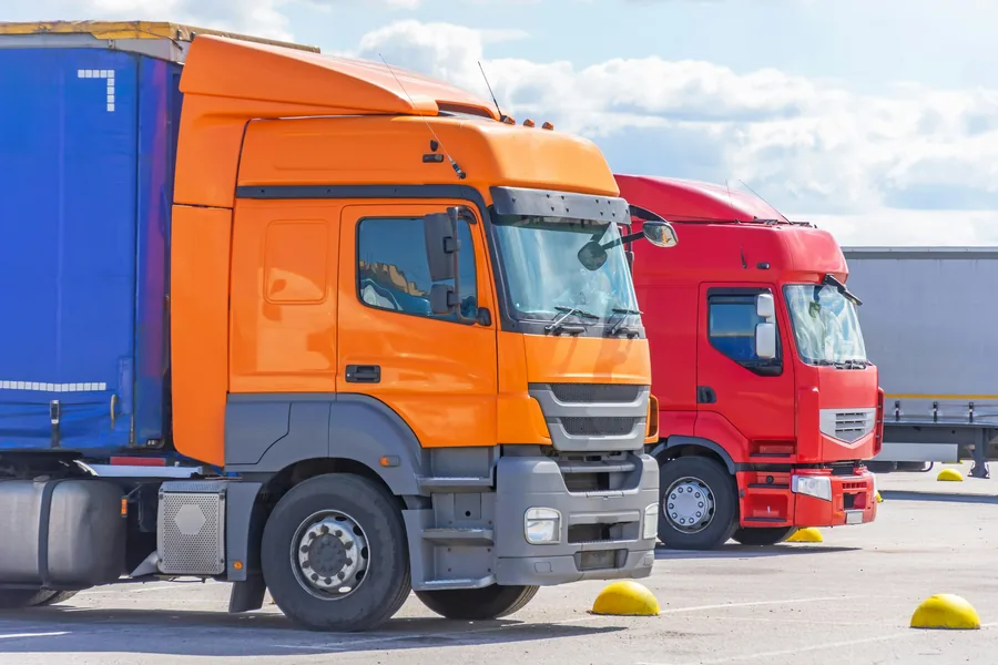 LKW und Nutzfahrzeuge — Leasing für Transport und Logistik