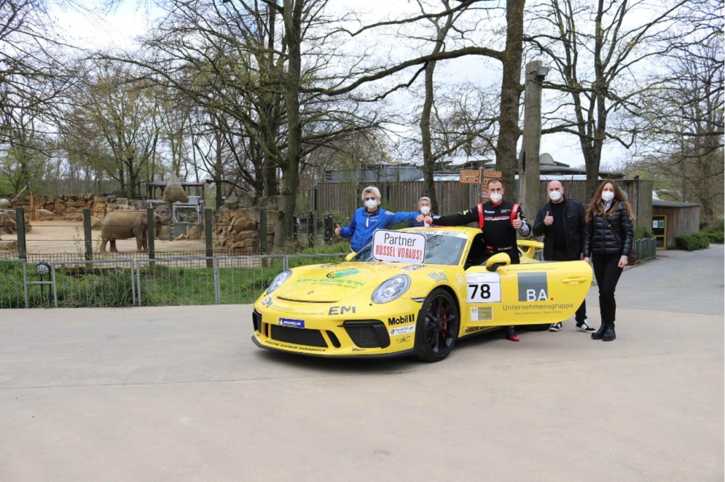 Motorsport Gruppenfoto Rüssel Voraus